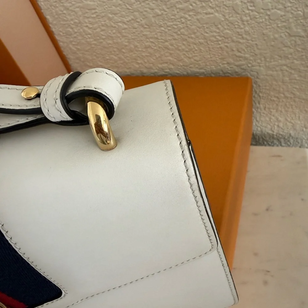 Gucci Sylvie - Picture 14 of 14
